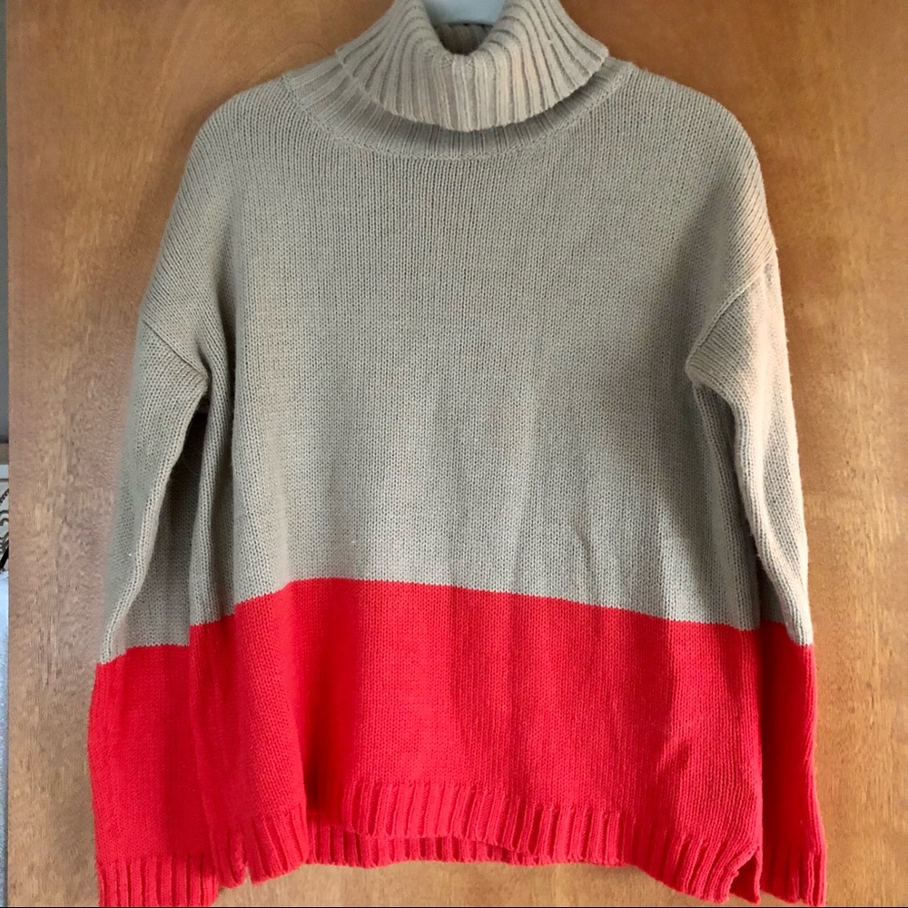 •SOLD• Colorblock Sweater - Picture 3 of 6